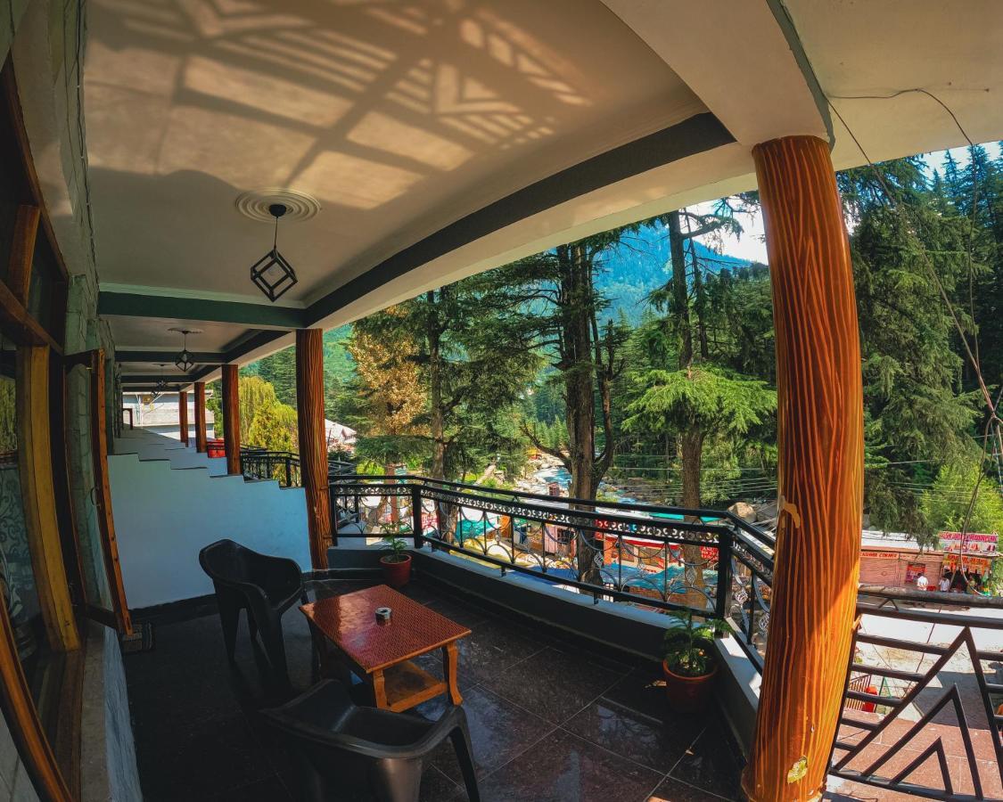 The Brooks, Manali Acomodação com café da manhã Exterior foto
